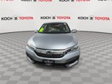 Used 2017 Honda Accord Touring image 3