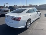 Used 2022 Chevrolet Malibu LT image 3