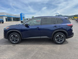 Used 2024 Nissan Rogue SV image 2