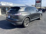 Used 2019 Lincoln Nautilus Select image 3