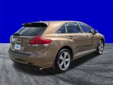 Used 2014 Toyota Venza LE image 4