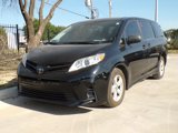 Used 2020 Toyota Sienna L image 4