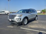 Used 2016 Ford Explorer XLT w/ Equipment Group 202A image 2