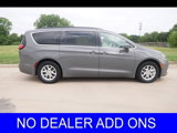 Used 2022 Chrysler Pacifica Touring-L image 2