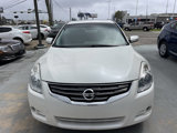 Used 2010 Nissan Altima 3.5 SR w/ Premium Pkg image 3