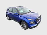 New 2024 Hyundai Venue Limited image 3