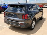Used 2022 Kia Sorento LX image 4