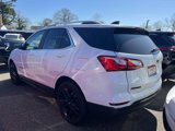 Used 2021 Chevrolet Equinox LT image 3