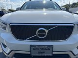 Used 2019 Volvo XC40 T5 Momentum image 4
