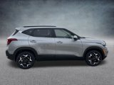New 2025 Kia Seltos EX image 4