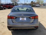 Used 2023 Nissan Altima 2.5 SV image 5