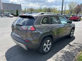 Used 2021 Jeep Cherokee Limited image 3