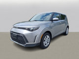 Used 2023 Kia Soul LX image 4