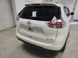 Used 2016 Nissan Rogue SL image 4
