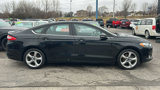 Used 2016 Ford Fusion SE image 5