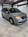 Used 2019 Dodge Grand Caravan SXT image 3
