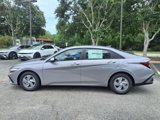 New 2025 Hyundai Elantra SE image 5