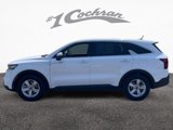 Used 2023 Kia Sorento LX image 4