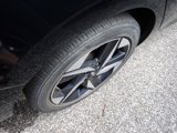 Used 2021 Hyundai Elantra SEL w/ Convenience + Premium Package image 5