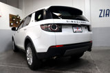 Used 2017 Land Rover Discovery Sport SE image 3