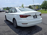 Used 2019 Volkswagen Jetta SE w/ Cold Weather Package image 4