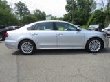 Used 2017 Volkswagen Passat 1.8T SE image 5