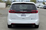 Used 2022 Chrysler Pacifica Limited image 5