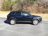 Used 2022 Toyota Corolla Cross LE image 3