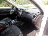 Used 2016 Nissan Rogue SL image 4
