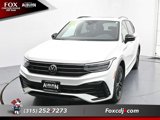 Used 2022 Volkswagen Tiguan SE R-Line image 3