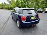 Used 2017 MINI Cooper 4-Door Hardtop image 5