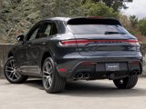 Certified 2025 Porsche Macan Turbo image 3