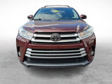 Used 2019 Toyota Highlander XLE image 3