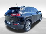 Used 2018 Jeep Cherokee Limited image 5