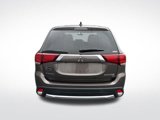 Used 2018 Mitsubishi Outlander SE image 6