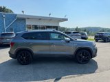 Used 2023 Volkswagen Taos SE image 2