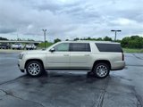 Used 2015 GMC Yukon XL Denali image 5