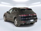 Certified 2021 Porsche Macan image 3