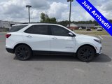 Used 2023 Chevrolet Equinox RS image 2