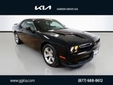Used 2019 Dodge Challenger SXT image 1