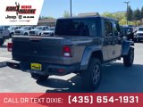 Used 2022 Jeep Gladiator Sport image 2
