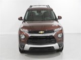 Used 2022 Chevrolet TrailBlazer LT image 2