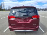 Used 2019 Chrysler Pacifica Limited image 5