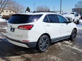 Used 2022 Chevrolet Equinox RS image 3