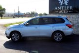 Used 2020 Nissan Pathfinder S image 2