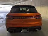 Certified 2022 Porsche Macan image 4