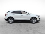 New 2025 Cadillac XT5 Luxury image 2
