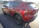 Used 2024 Chevrolet Trax RS w/ Sunroof Package image 5