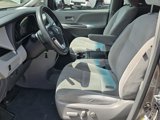 Used 2017 Toyota Sienna LE image 4
