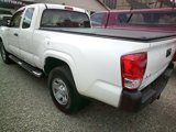Used 2017 Toyota Tacoma SR image 4